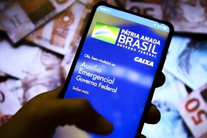 Governo exige devolução de R$ 478,8 milhões pagos por engano no auxílio emergencial