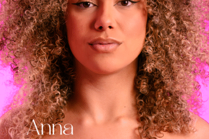 Outubro Rosa: O impacto da Nudez!